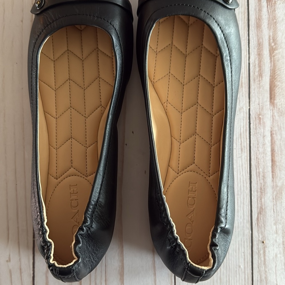 Classic Black Women's Ballet Flat with Patent Toe New Size 8 - Picture 11 of 15